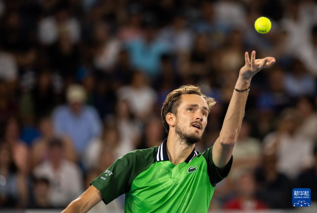 澳网碾压联合杯,梅德韦杰夫惊艳四座 澳网碾压联合杯,梅德韦杰夫惊艳四座