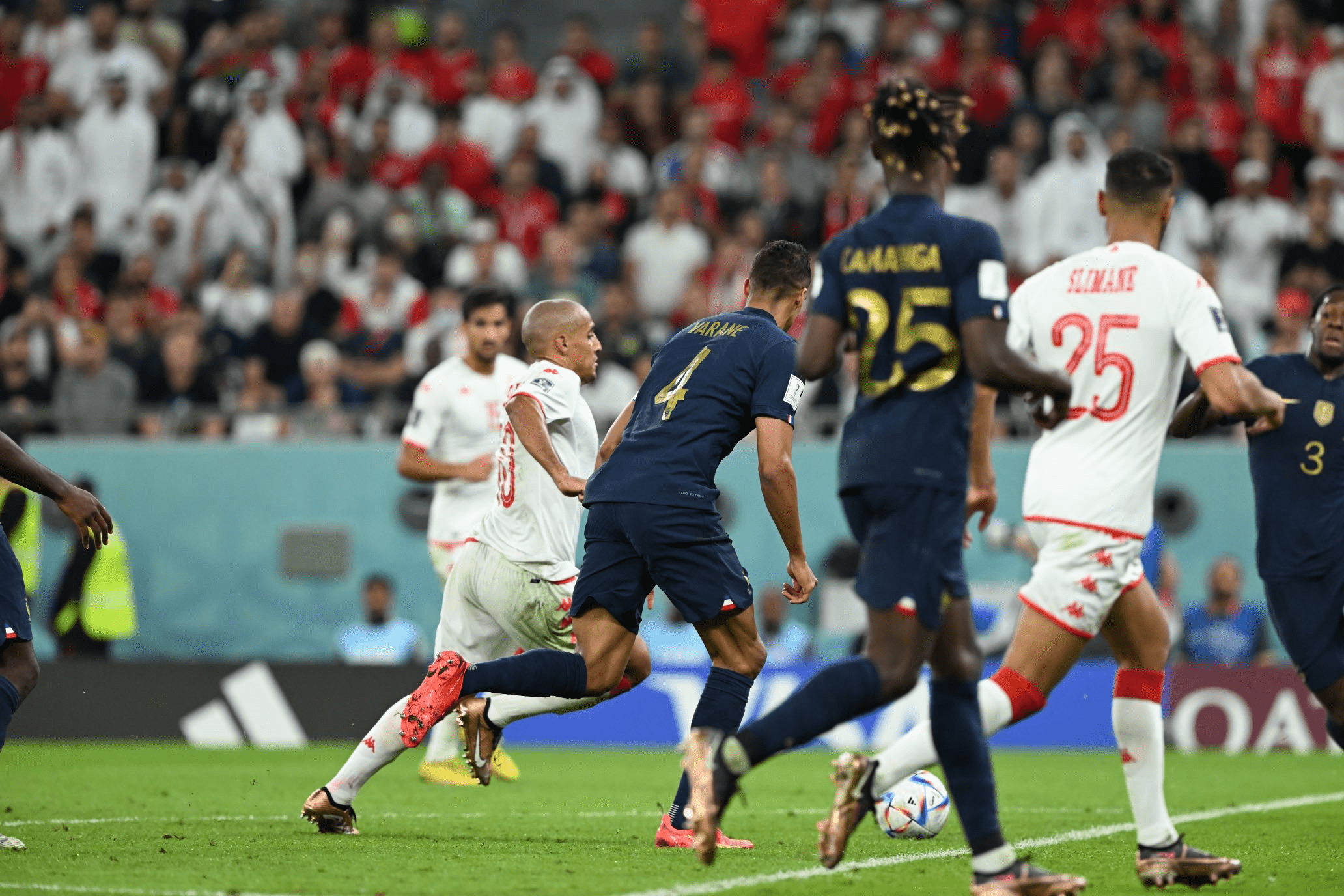 英格兰队绝杀法国队,奥恰洛夫扛起全队 英格兰队绝杀法国队,奥恰洛夫扛起全队