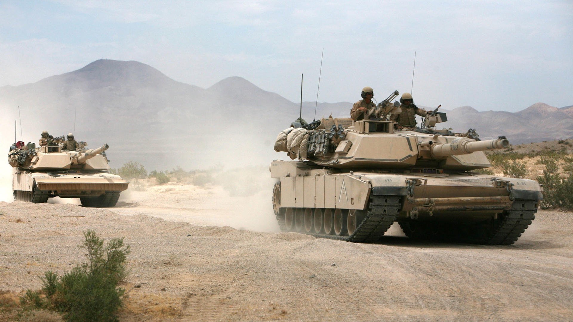 爱游戏在线-降维打击！约基奇40+10+8上演独角戏，新狼群战术全面压制快船